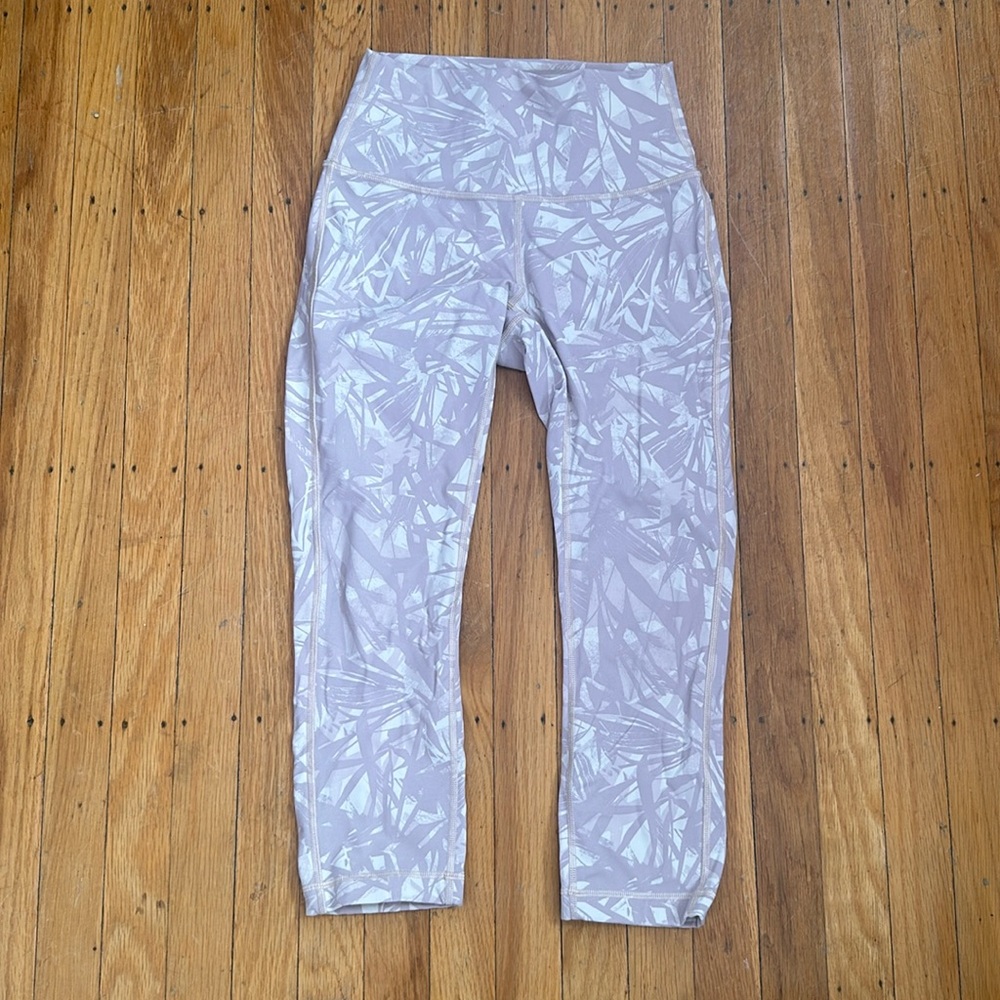 Lululemon Capri Leggings